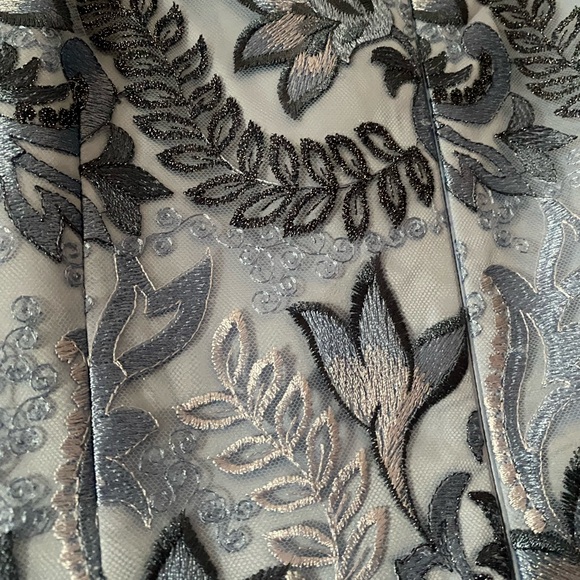 Knee Length Broached Blue Dress - Picture 5 of 5